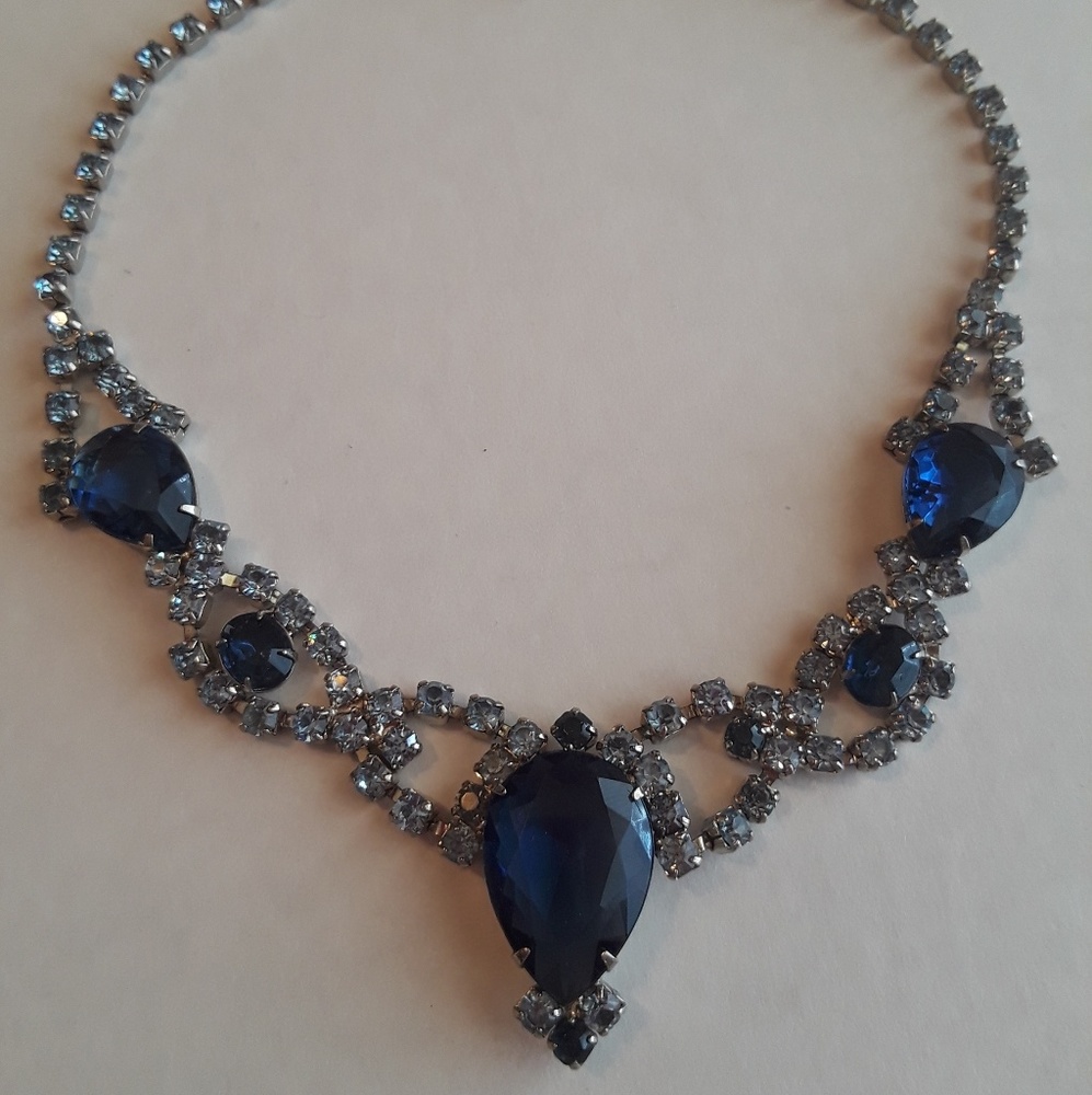 Vintage Rhinestone 1960s Bib Necklace